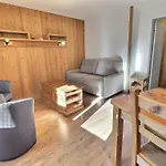 2 Pieces Confortable, Skis Aux Pieds, Proche Commerces - Fr-1-182a-36 *