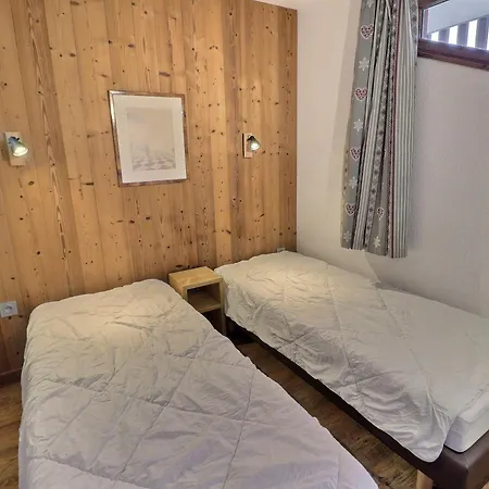 2 Pieces Confortable, Skis Aux Pieds, Proche Commerces - Fr-1-182a-36 Apartment